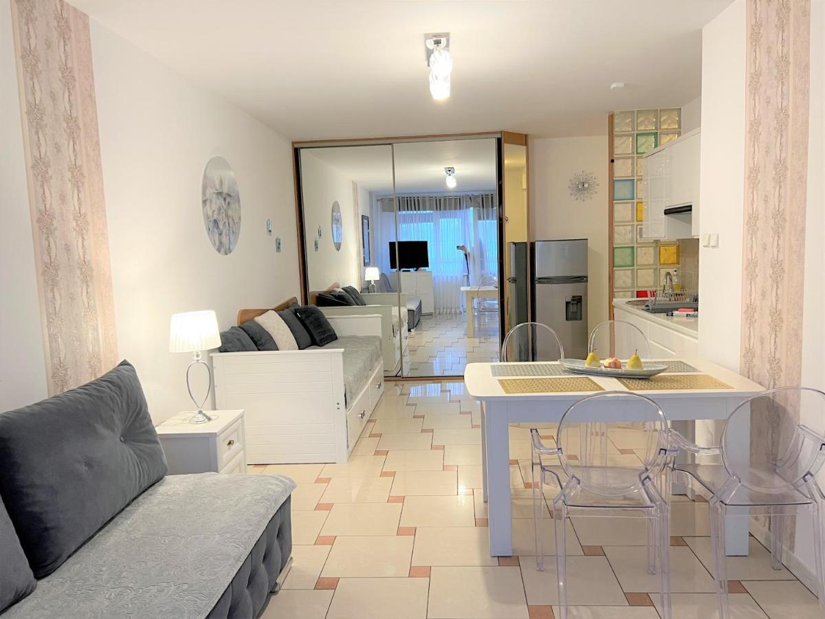Reksor Apartament *