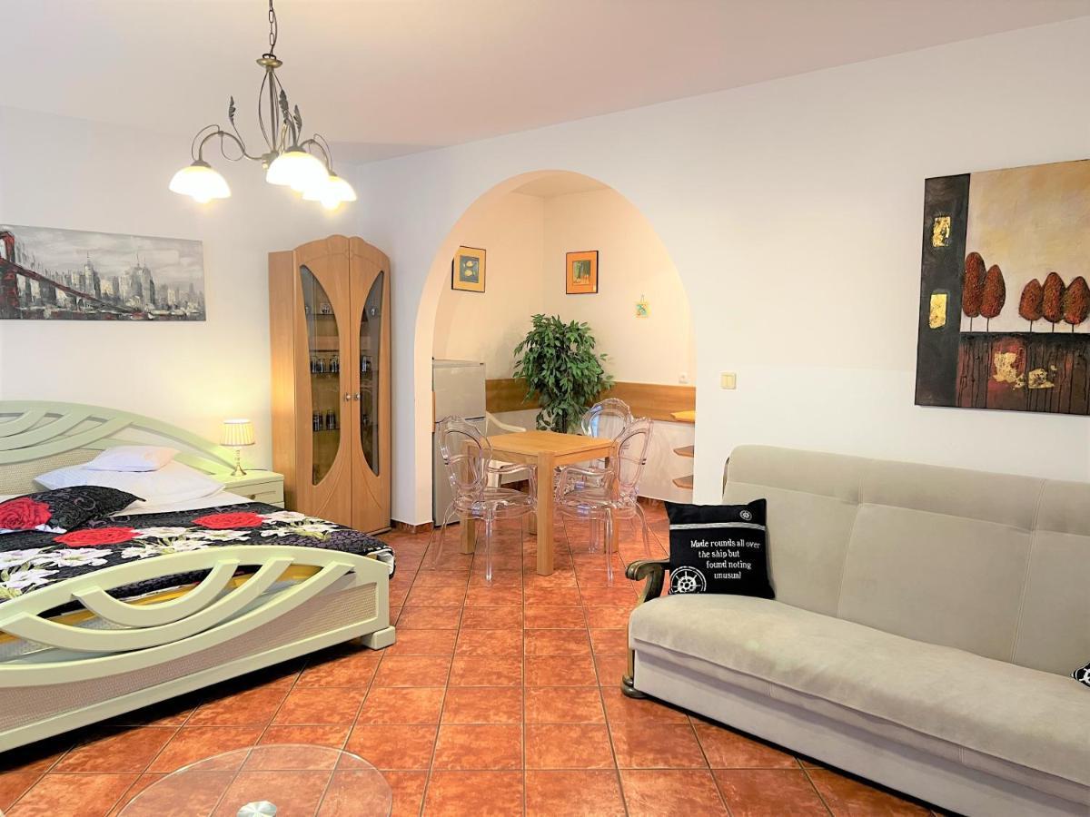 Reksor Apartament *